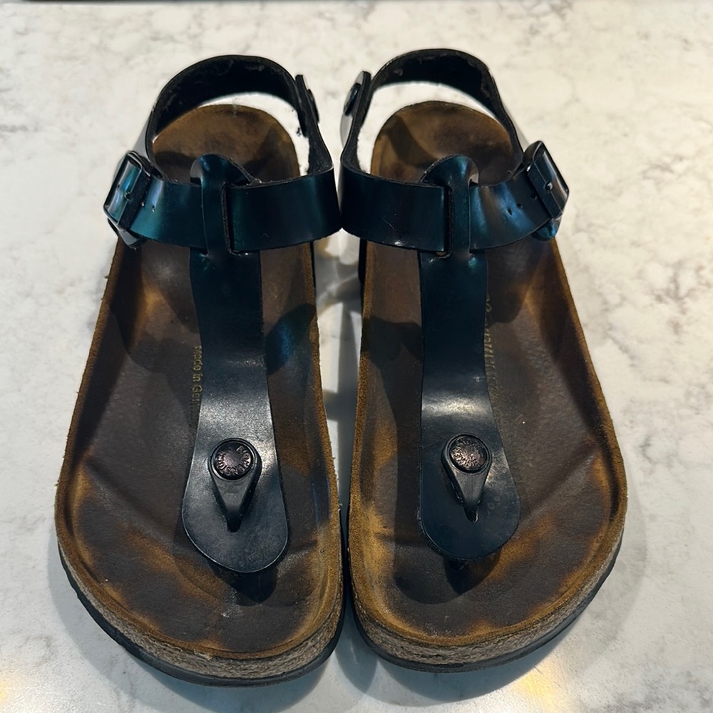Birkenstock black patent leather Gizah with Ankle Strap